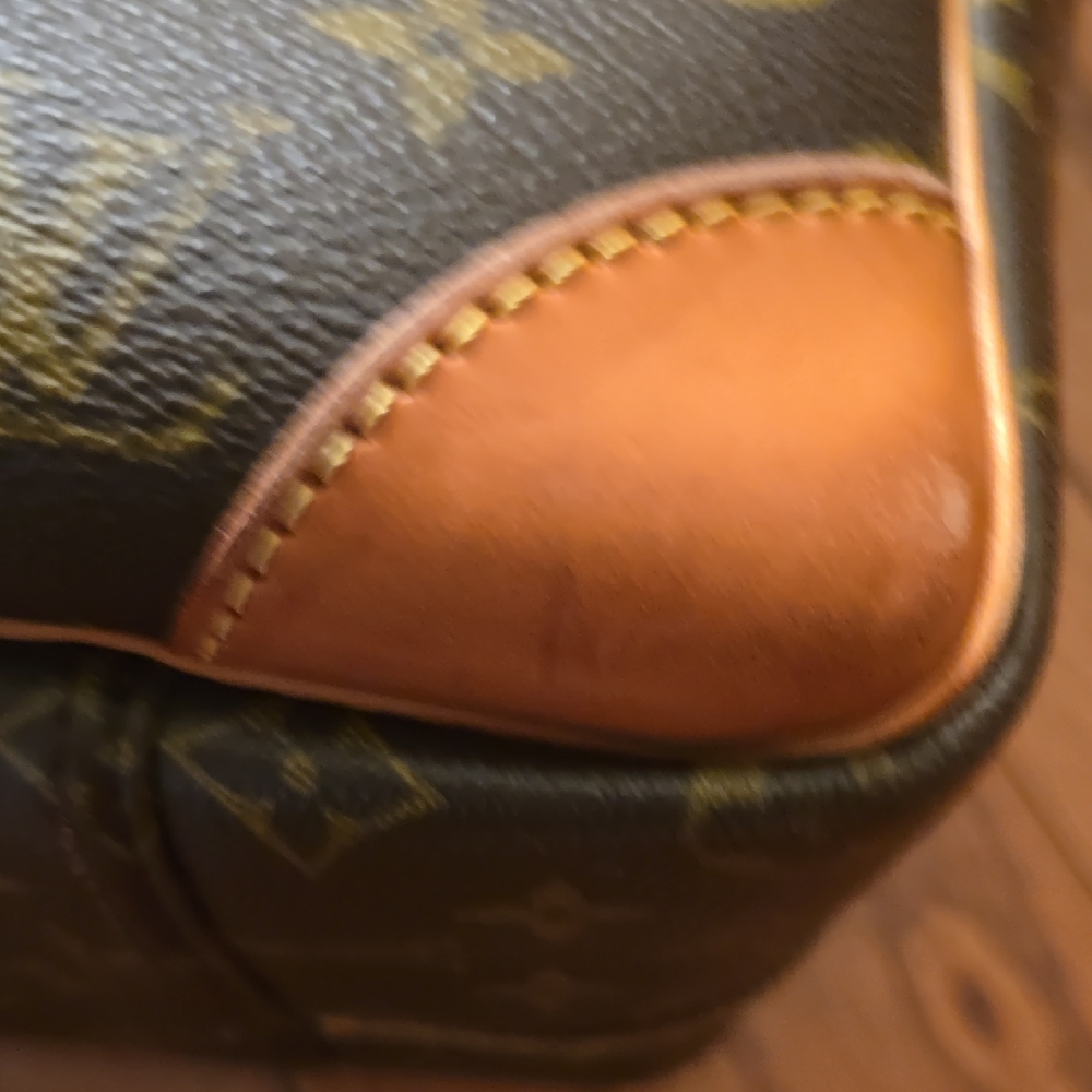 Louis Vuitton Classic Monogram Travel Bag EUC CLEAN IN SIDE Resonable Offers !!! - Picture 7 of 14
